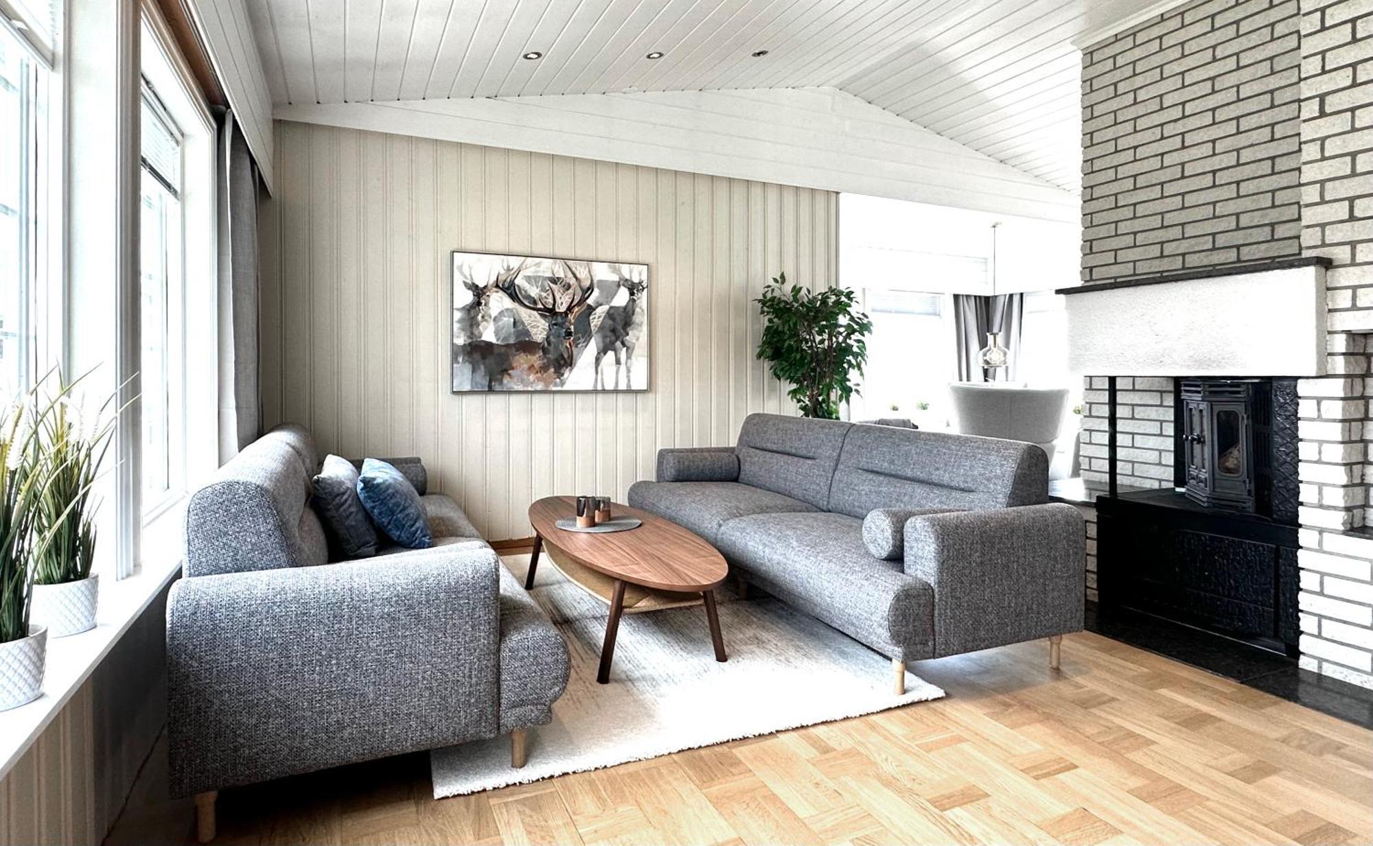 Hus Med Panoramutsikt I Villa Bud